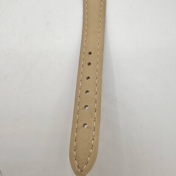 Set of two Calvin hill watches needs battery - Picture 7 of 13